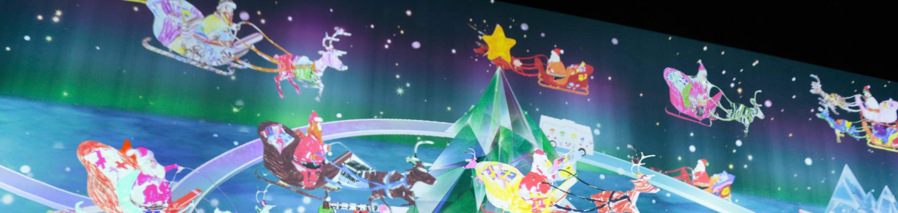 《Sketch Christmas》您可以與小鎮互動——例如，觸摸汽車會改變其速度，觸摸聖誕老人會讓他派送禮物