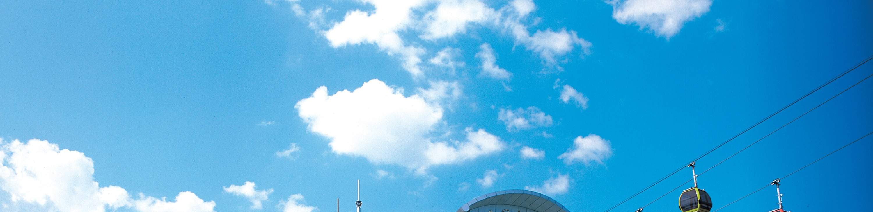 張家界市區至大峽谷玻璃橋包車往返接送