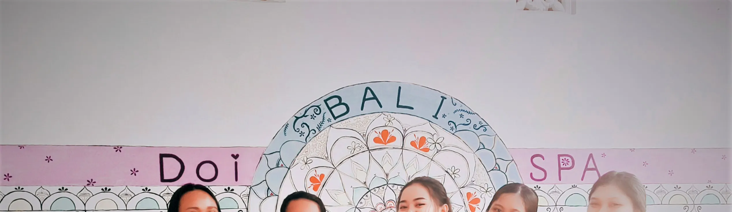 巴厘岛多伊水疗中心工作人员