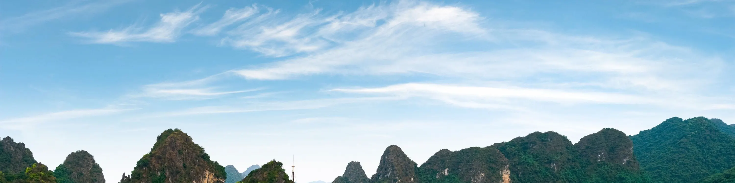 下龙湾雷纳游轮