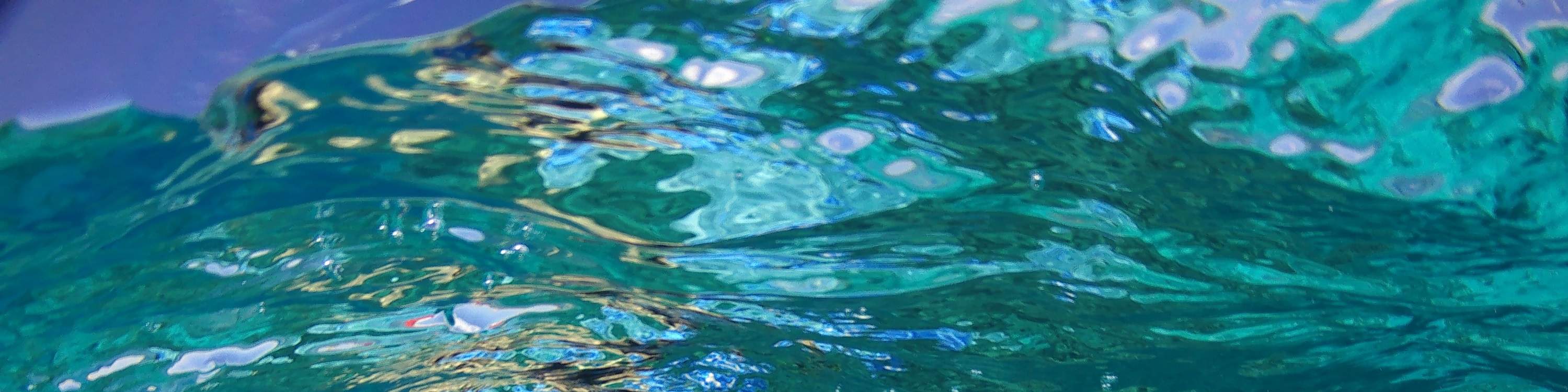 Trip Snorkeling Pulau Orange Bay dengan Makan Siang dan Olahraga Air