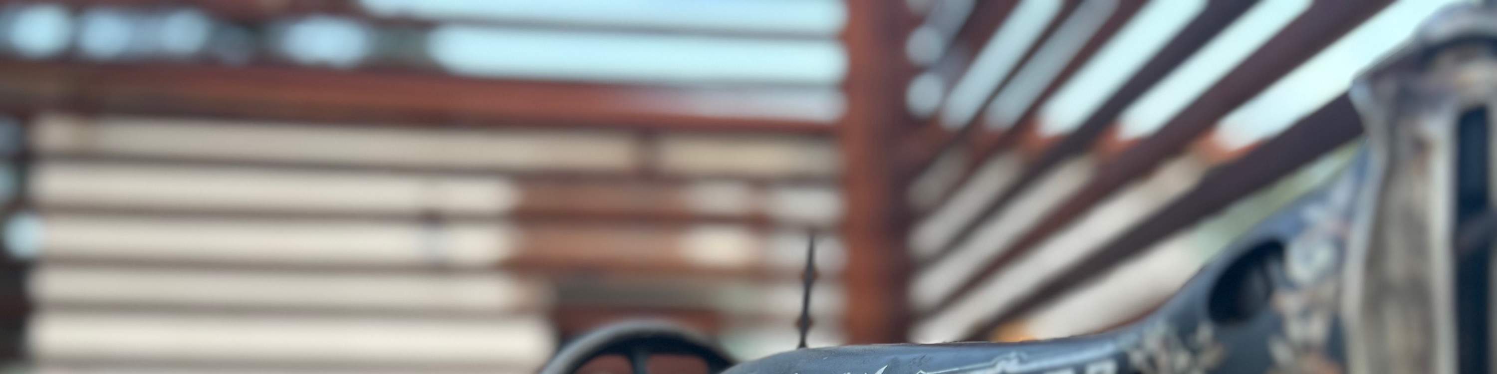 希腊雅典：手工皮革凉鞋制作工作坊