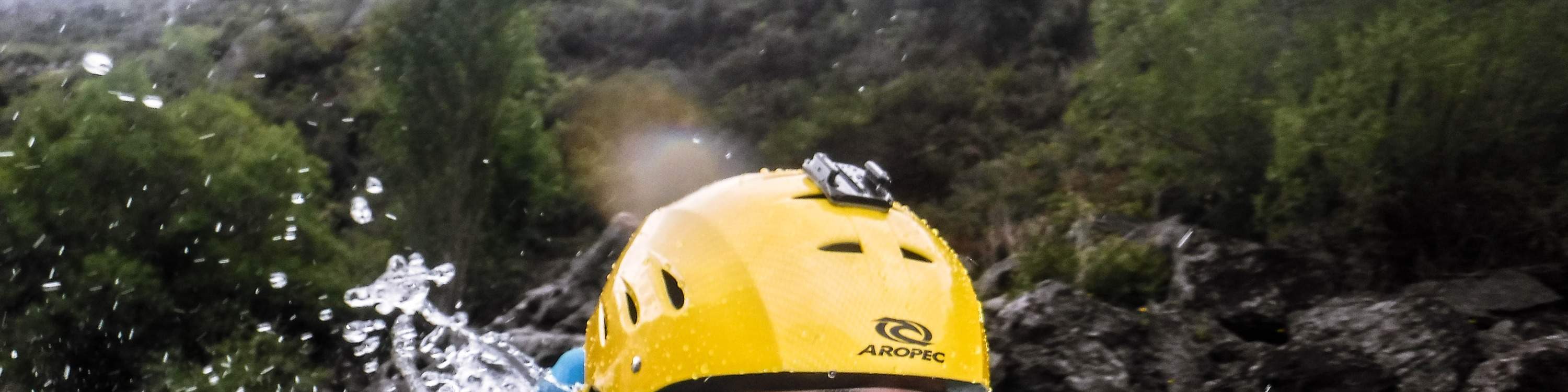 River surfing nelle rapide di Queenstown