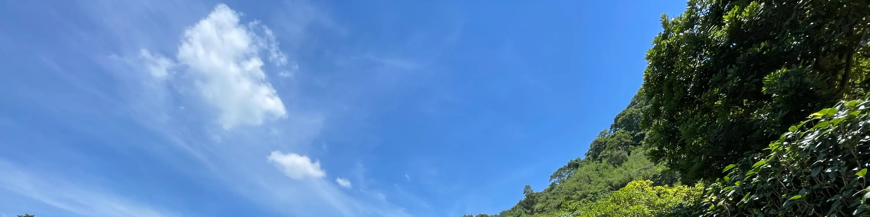 新北: 乌来足立司拉温泉・户外露天风吕・景观汤屋・迷你高尔夫体验