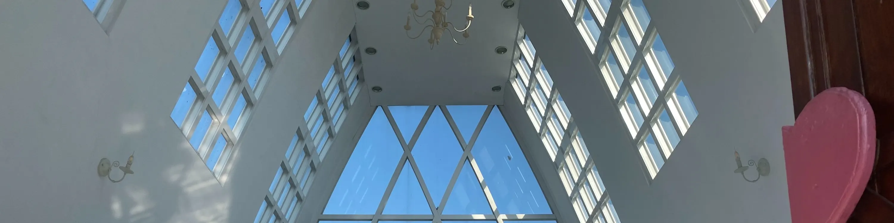 珍 粉红城堡 鹿角村