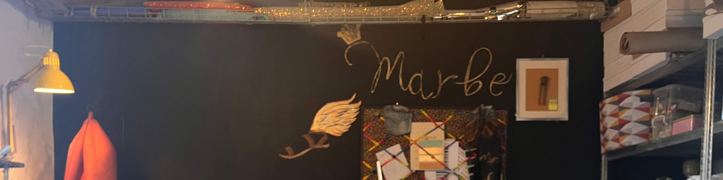 希腊雅典：手工皮革凉鞋制作工作坊