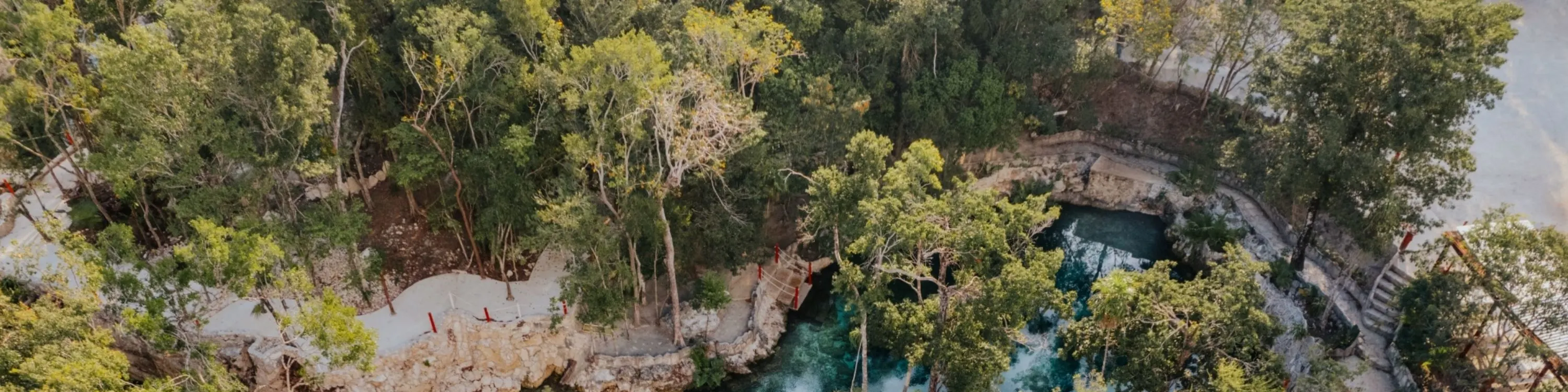 感受潜入尤卡坦半岛下隐藏世界的刺激