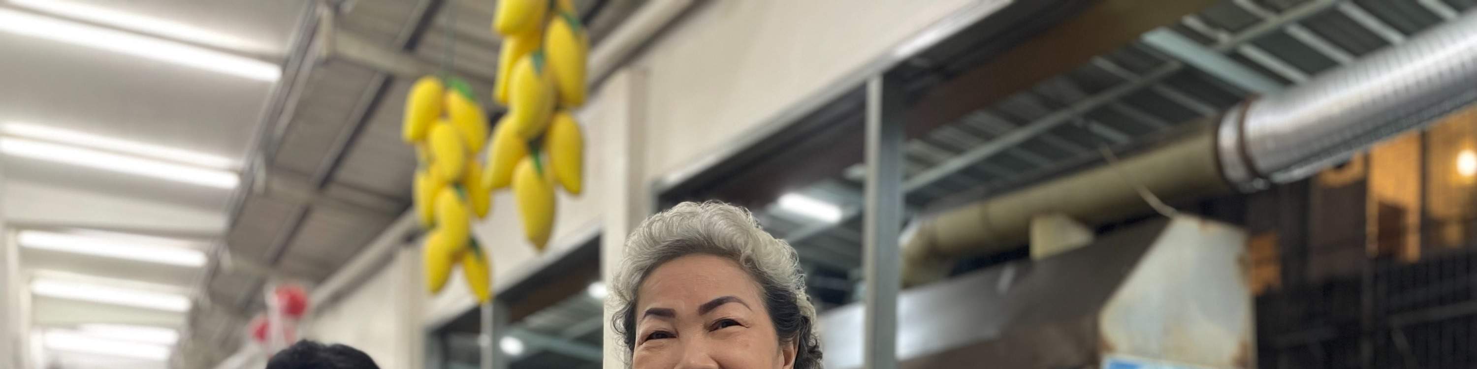 Jeh O và Jay Fai Bangkok xếp hàng bao lâu