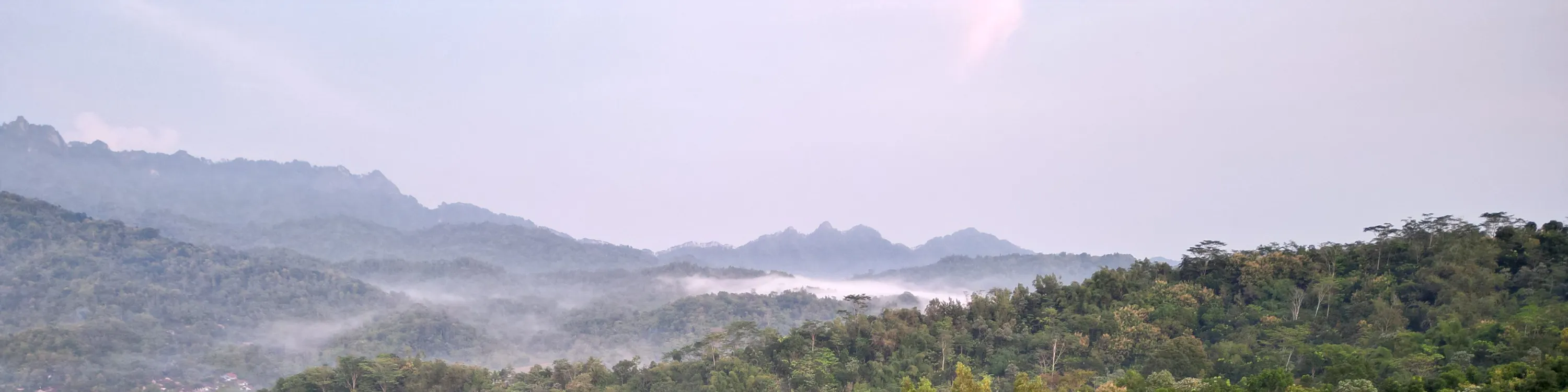 蓬图克塞图姆布山