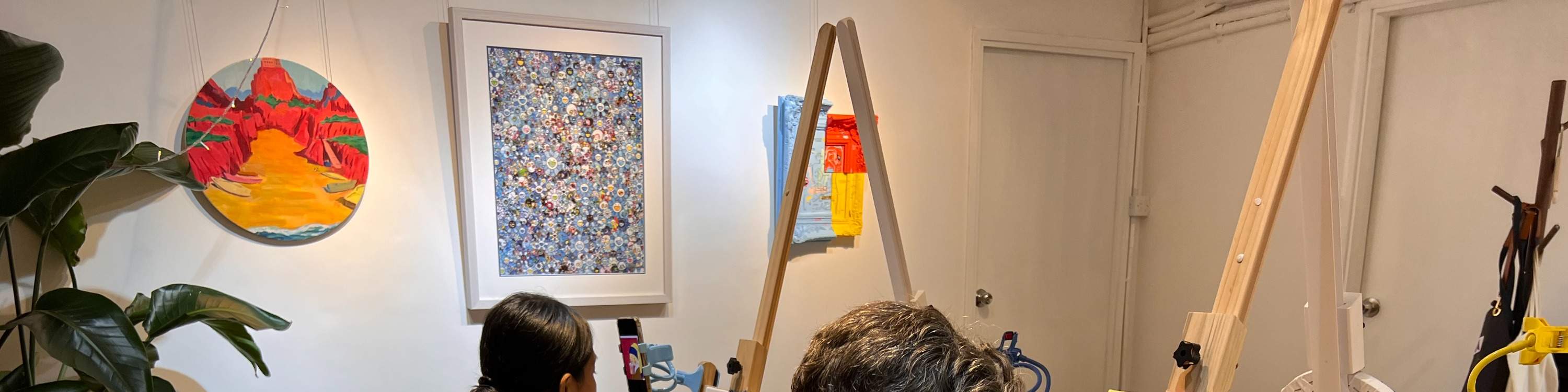 Rica Art Space – Acryl-Kunst-Jamming-Workshop｜Texturmalerei-Workshop｜Kunst & Wein｜Wan Chai