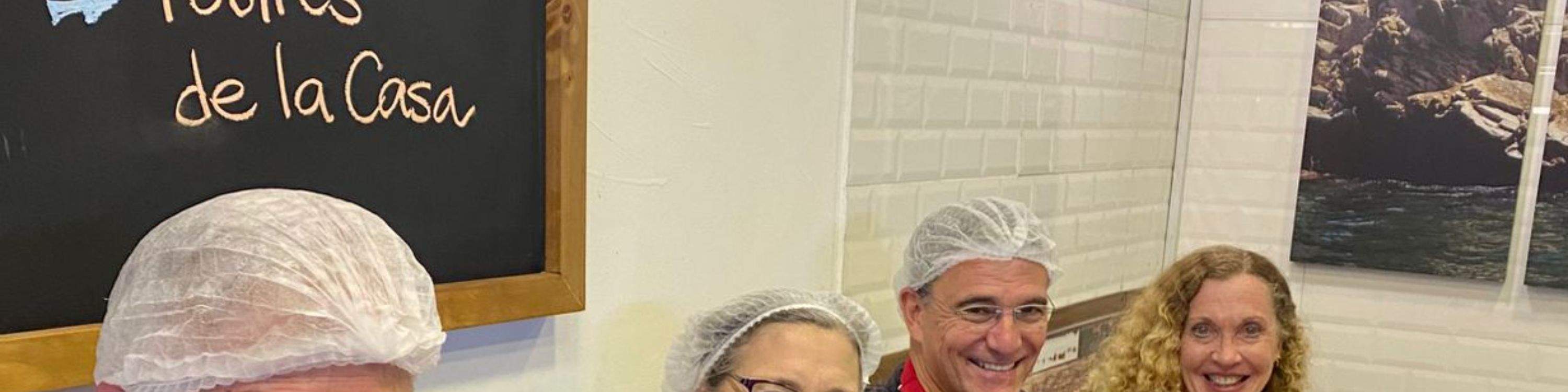 Запечатлейте незабываемые моменты, исследуя, пробуя и готовя блюда в Лиме.