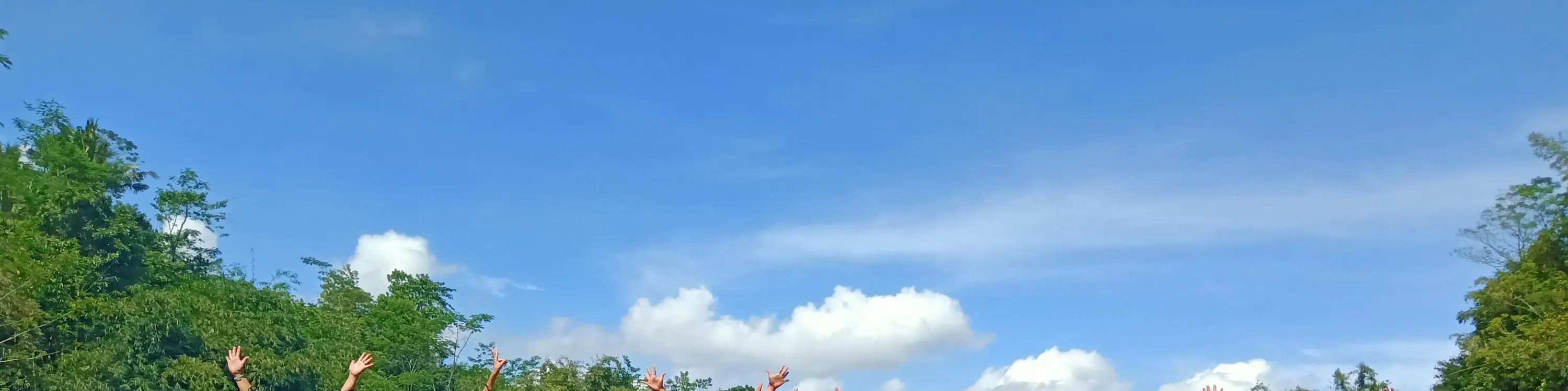 婆罗浮屠寺 Punthuk Setumbu 日出，搭乘默拉皮吉普车
