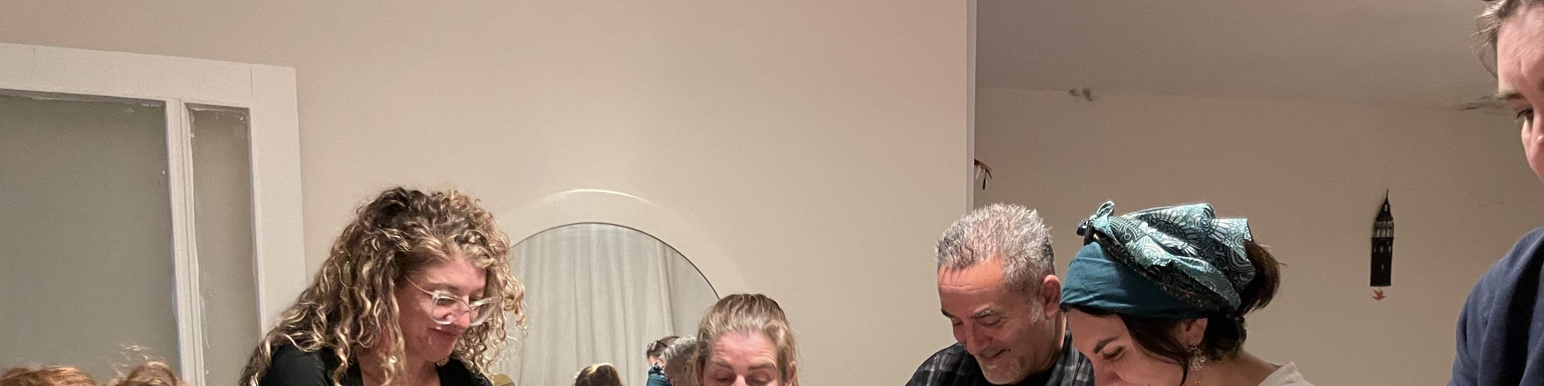 Autentica lezione di cucina vegana turca con mamma e figlia del posto