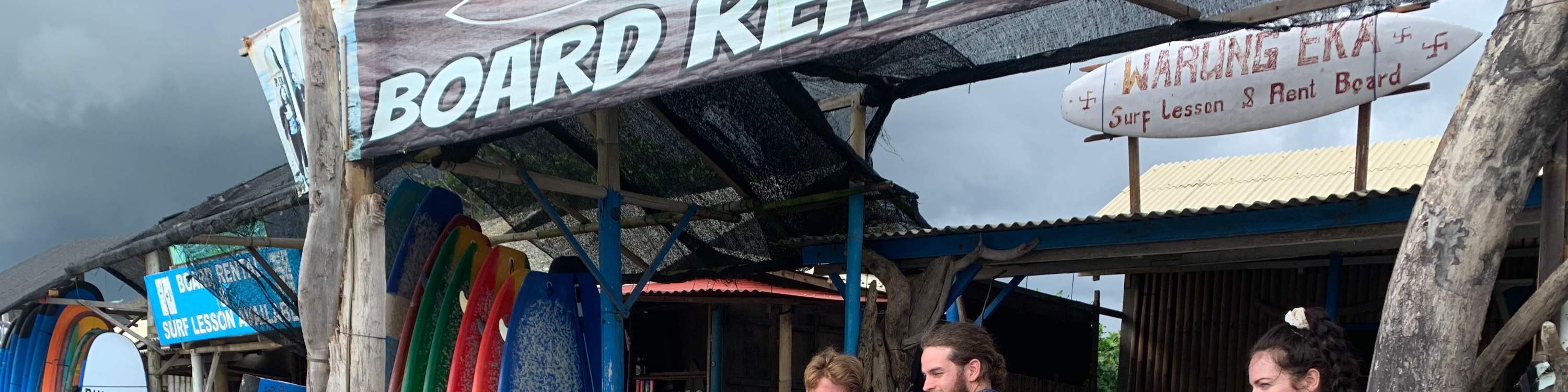 サーフィンレッスン