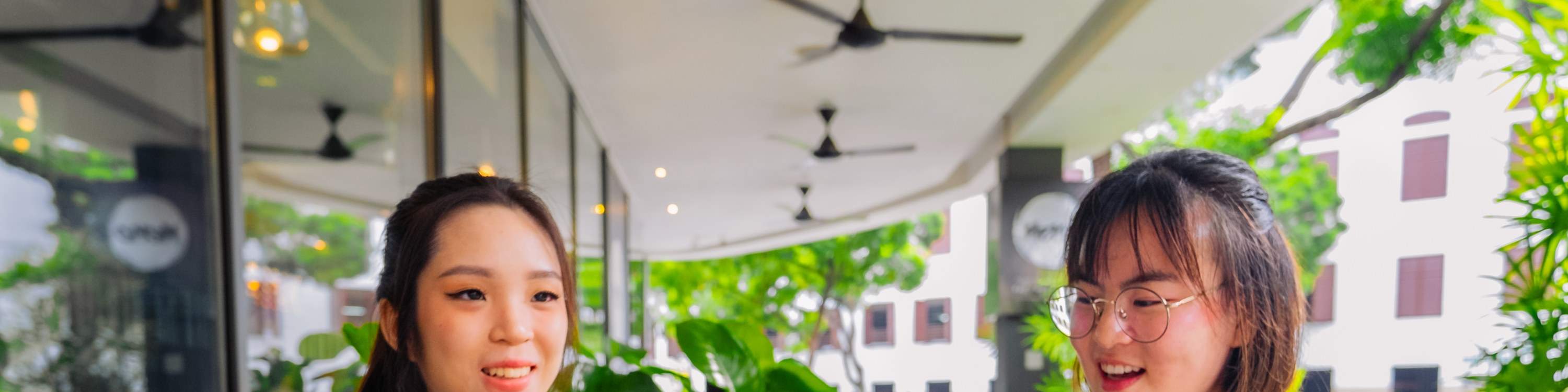 memo cafe studio m hotel makan makanan brunch