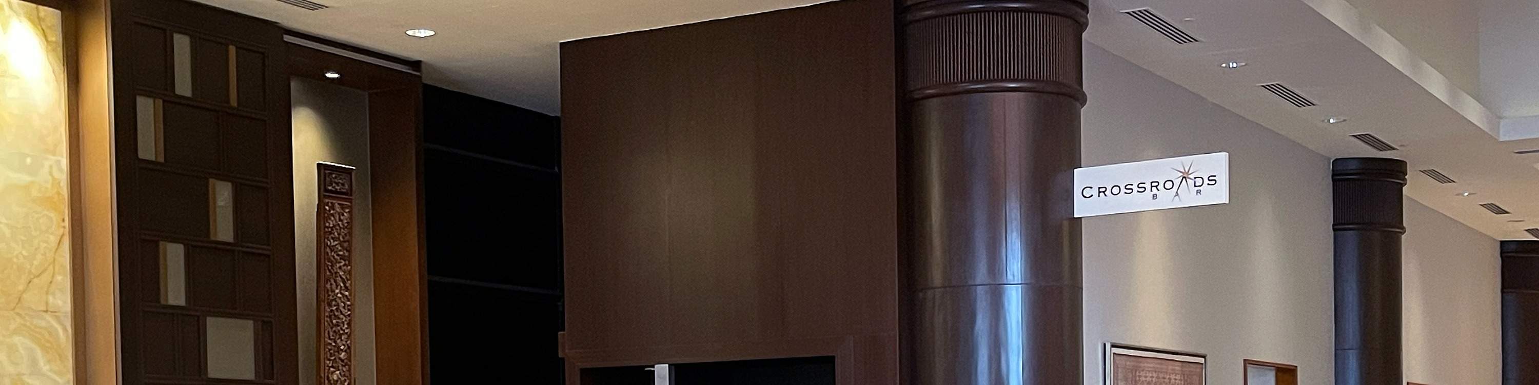 Crossroads Bar ที่ Paradox Singapore Merchant Court Klook ประเทศไทย