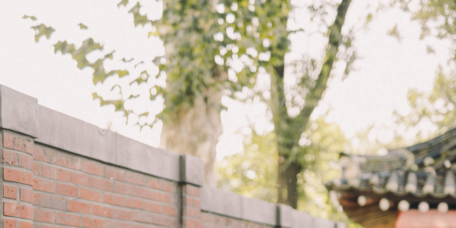 Chụp ảnh với đồng phục học sinh kiểu Hàn Quốc