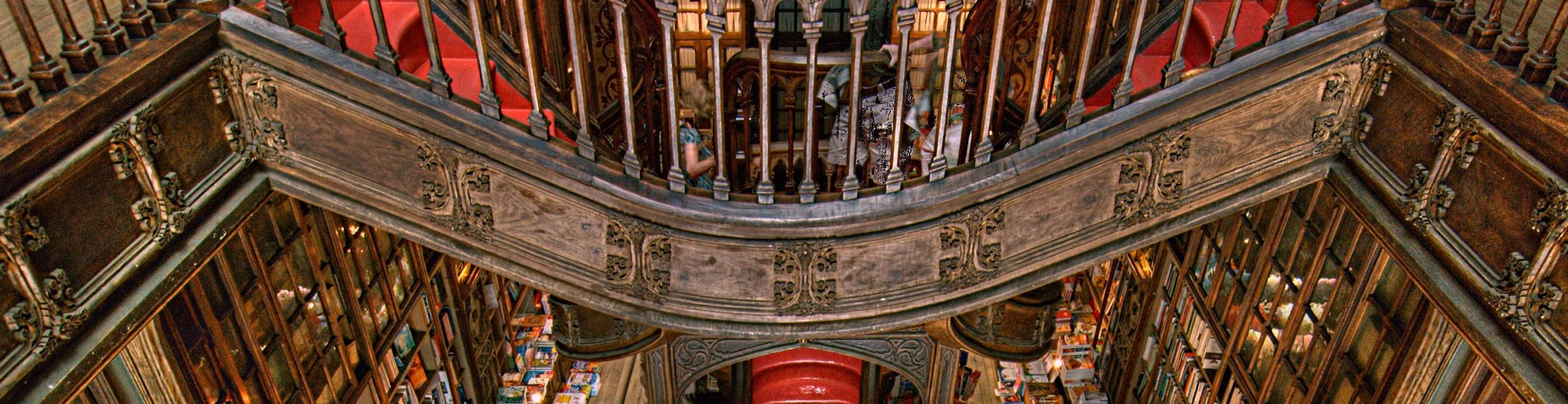 Recorrido a pie por Oporto, Librería Lello, crucero por el río y teleférico