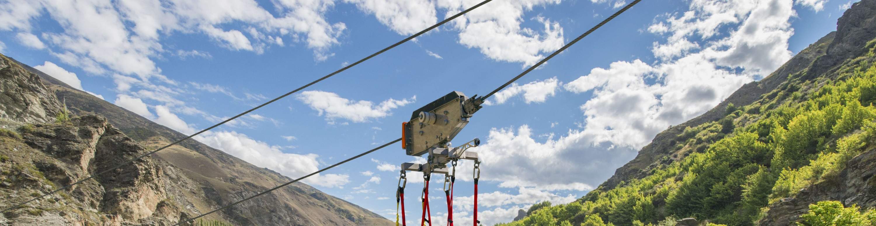 Đu dây zipride trên sông Kawarau queenstown