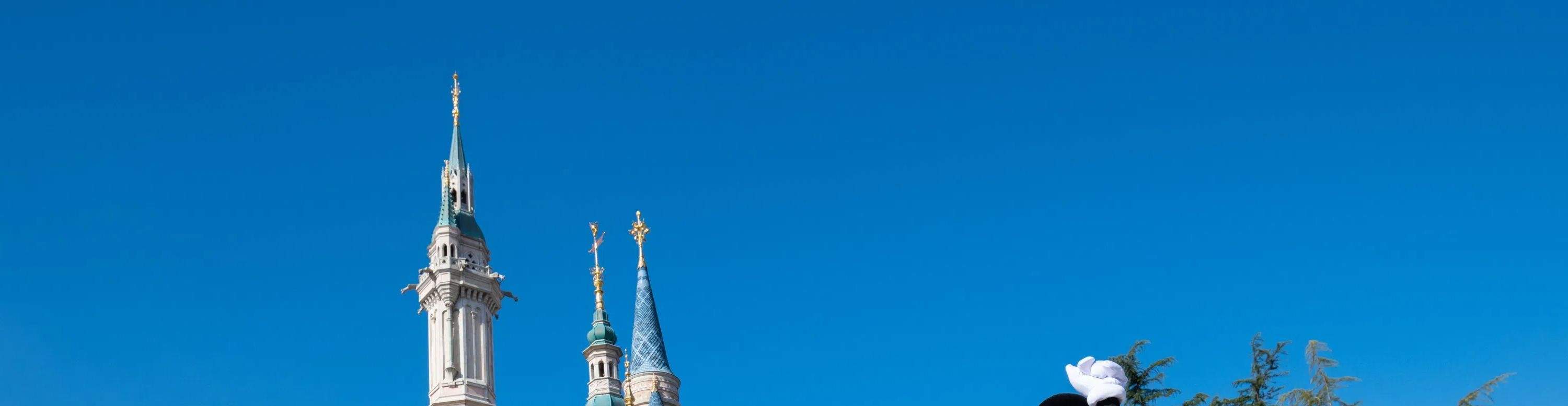 走進上海迪士尼樂園，與您最喜愛的迪士尼朋友們一起，讓夢想成真！