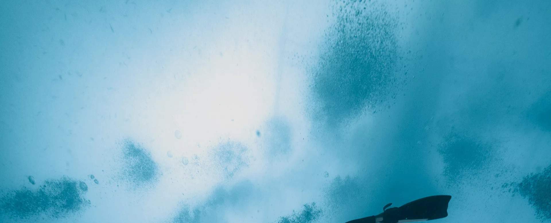 在墨寶壯麗的海景中，掌握高氧潛水的藝術——一段探索與提升水下體驗的旅程。