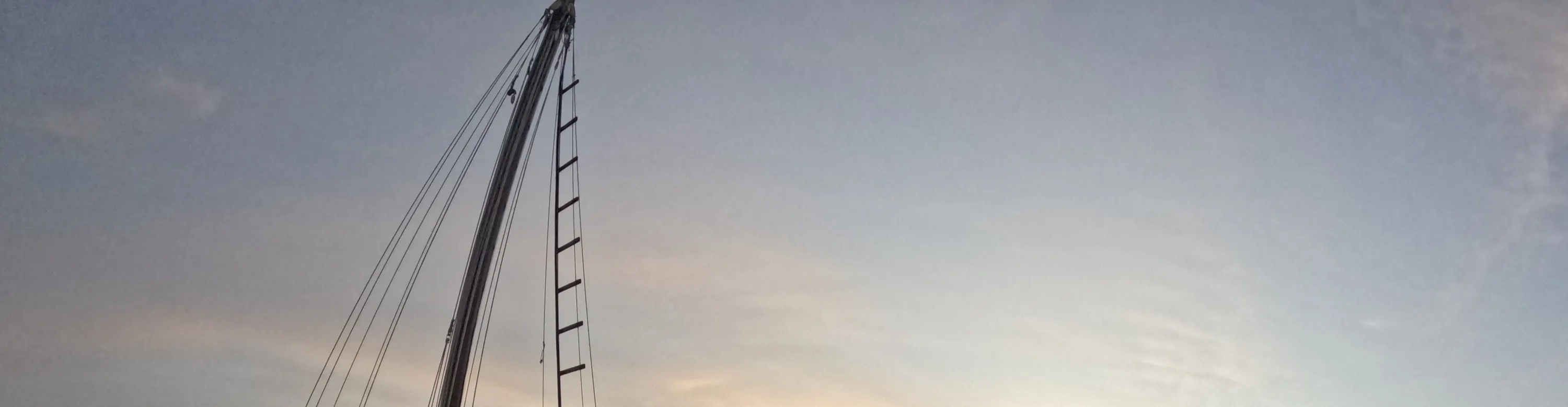 4 岛浮潜日落之旅 + 生物发光夜泳。