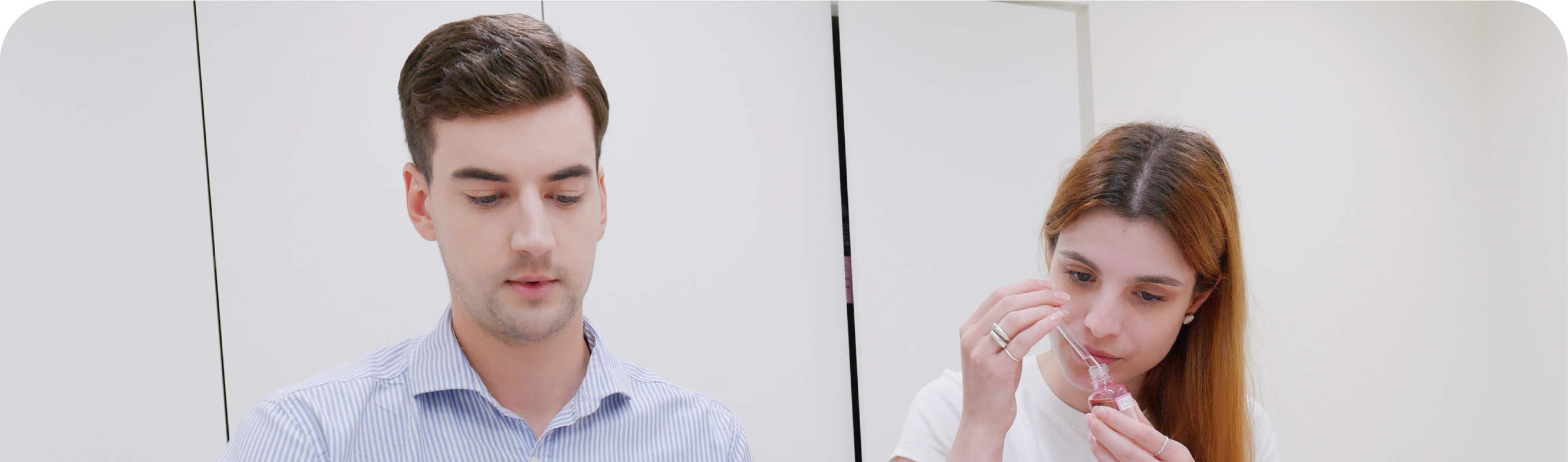 Análisis de color personal y maquillaje con Colorize en Myeongdong, Seúl