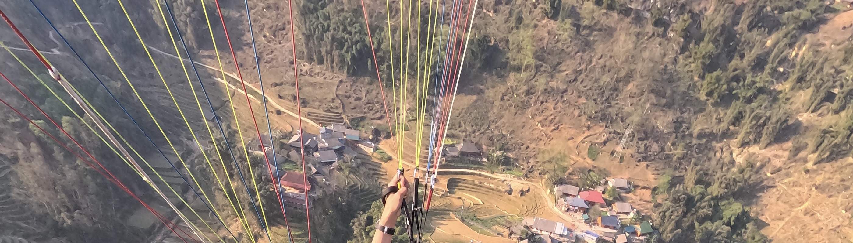 サパ パラグライダー体験