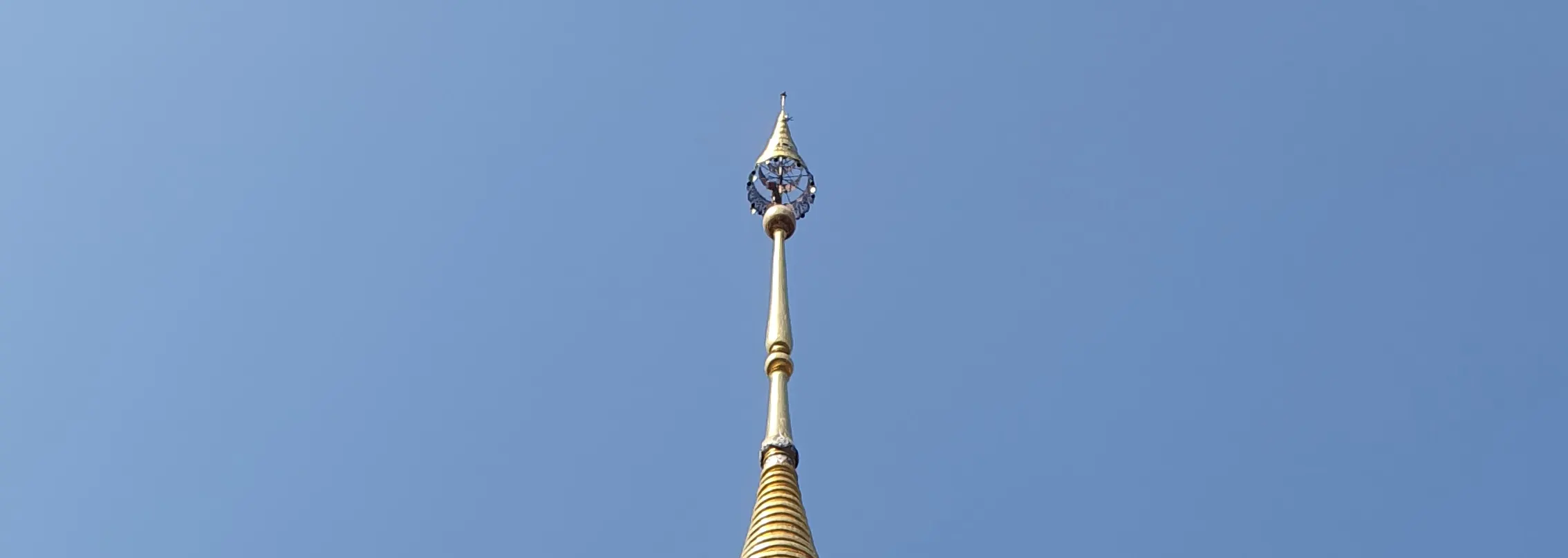 参观寺庙