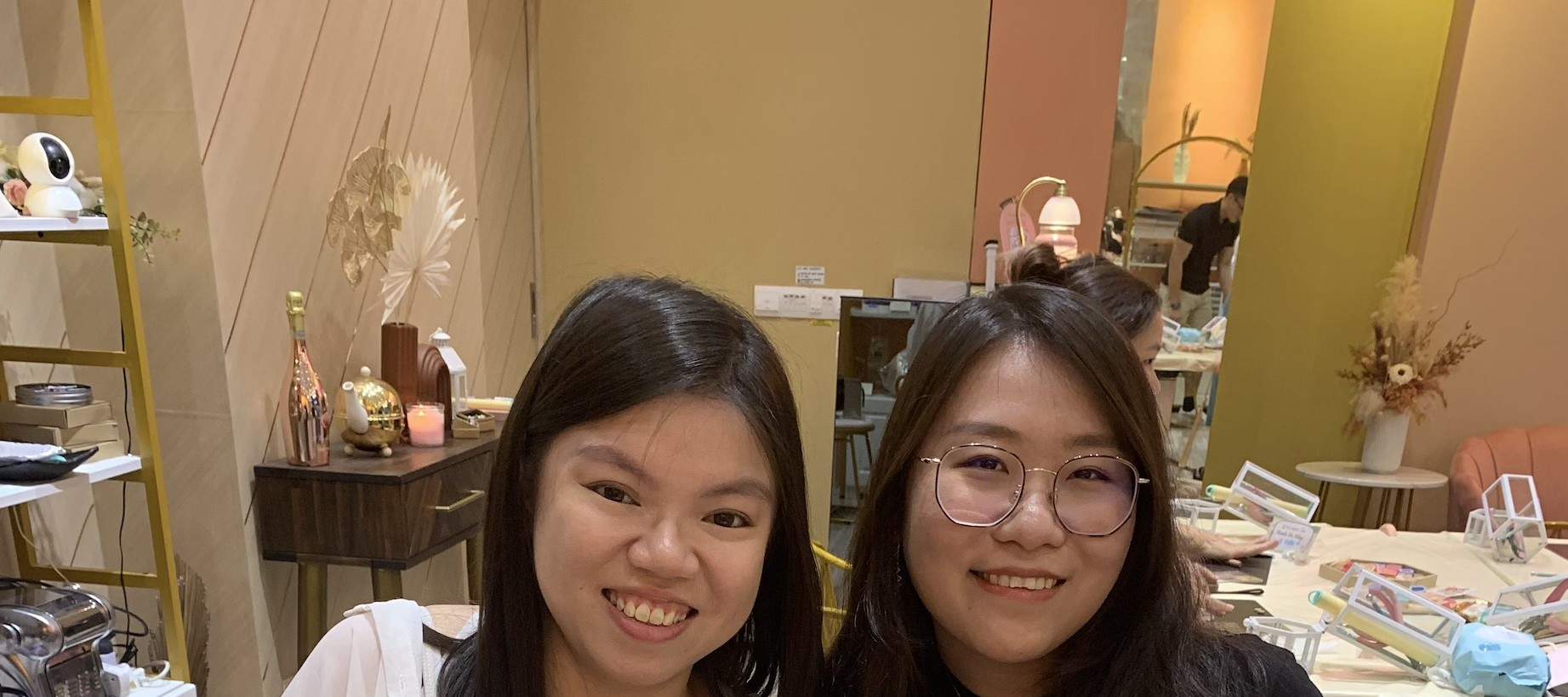 新加坡花卉樹脂杯墊工作坊