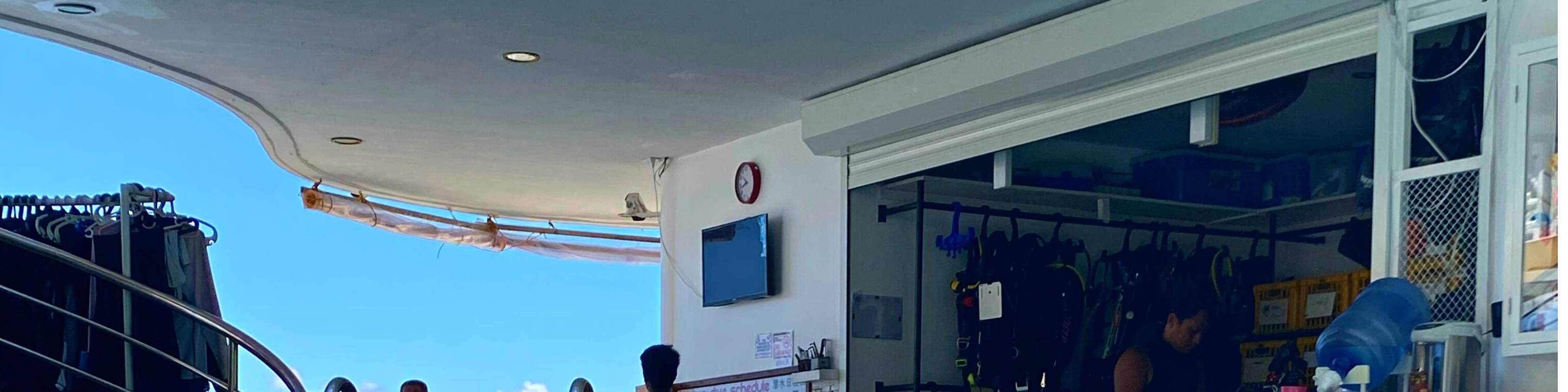 Dive into Adventure: PADI Try Scuba Diving in Puerto Galera with a PADI