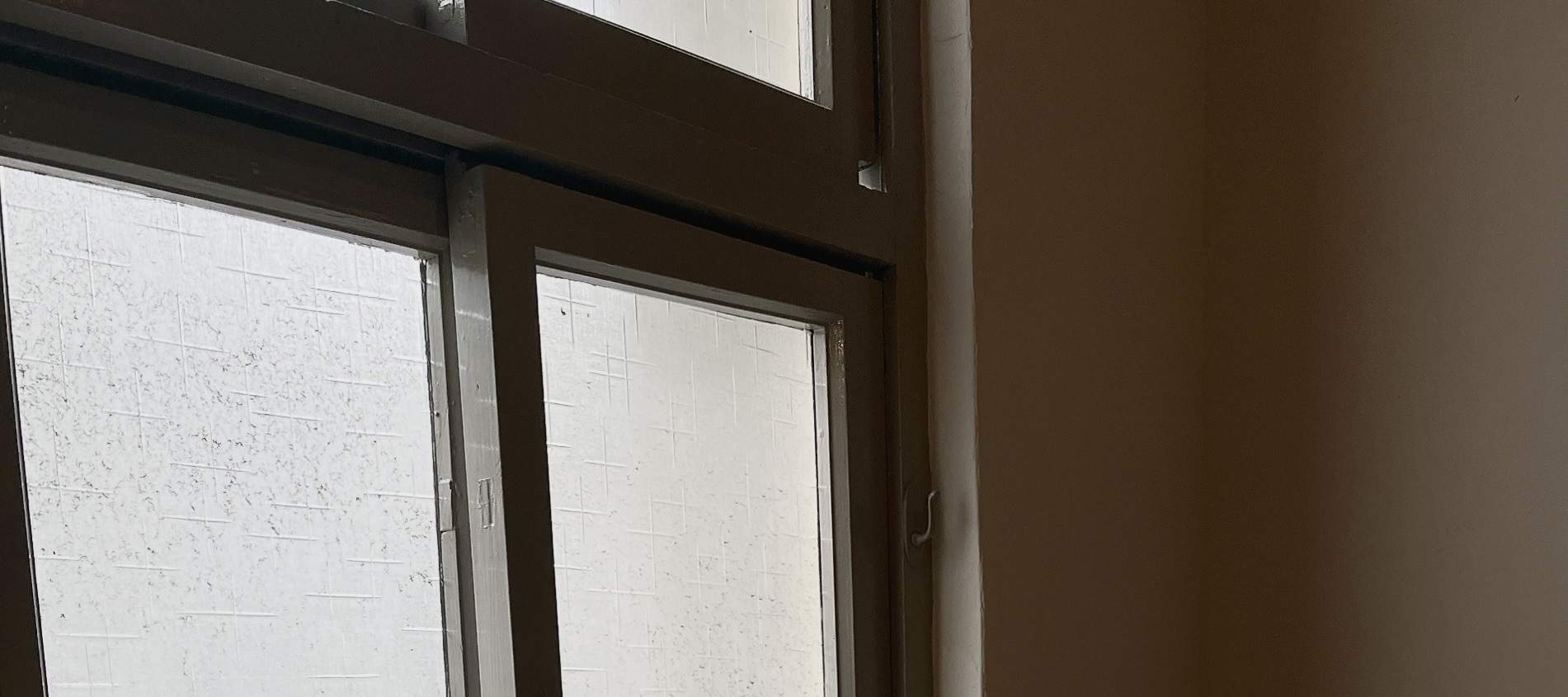 Kamar manis delapan tabung