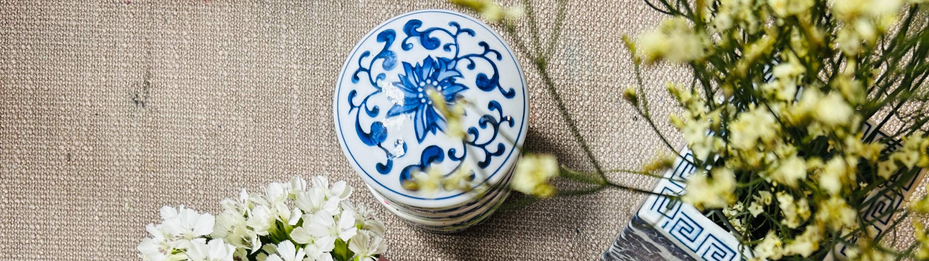 中国茶壷 絵付けワークショップ（香港・湾仔 / Ka Atelier提供）