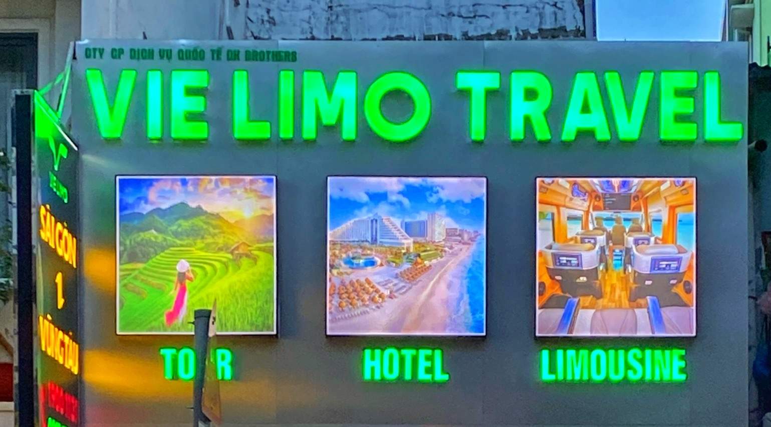 Klook Shuttle Bus Service to Genfest 2024 & 8Wonder Music Festival