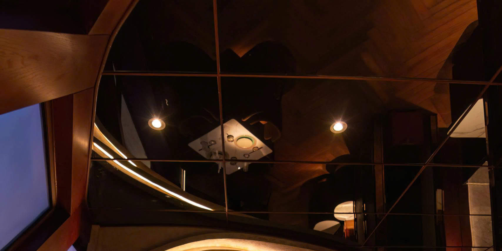 ICON Saigon - Luxury Dining Cruise in Ho Chi Minh City