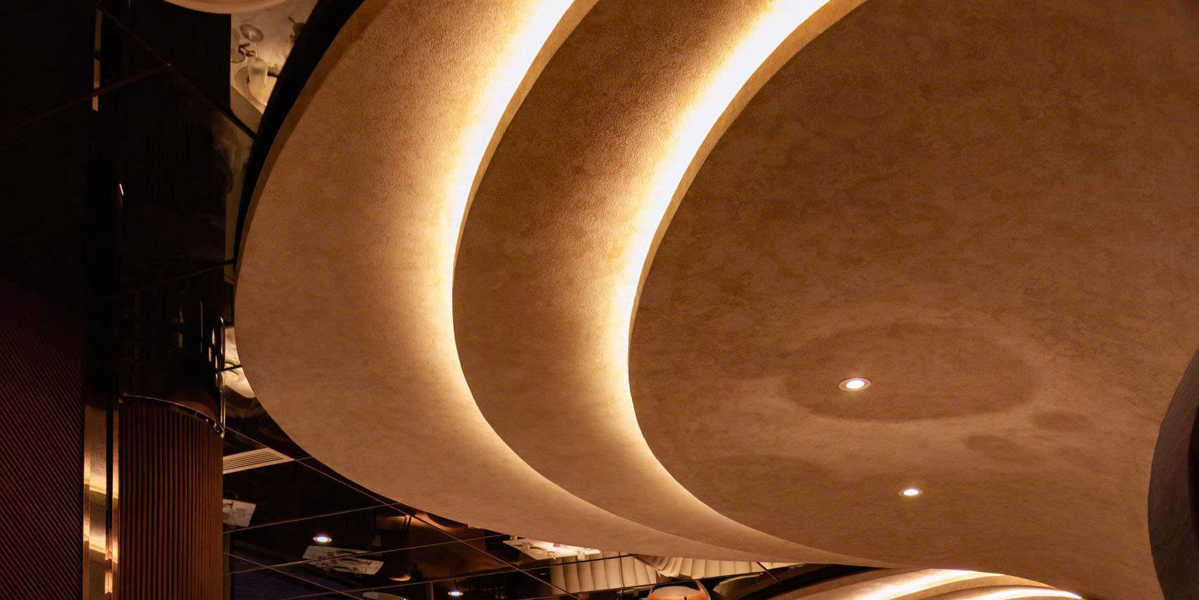 ICON Saigon - Luxury Dining Cruise di Ho Chi Minh City