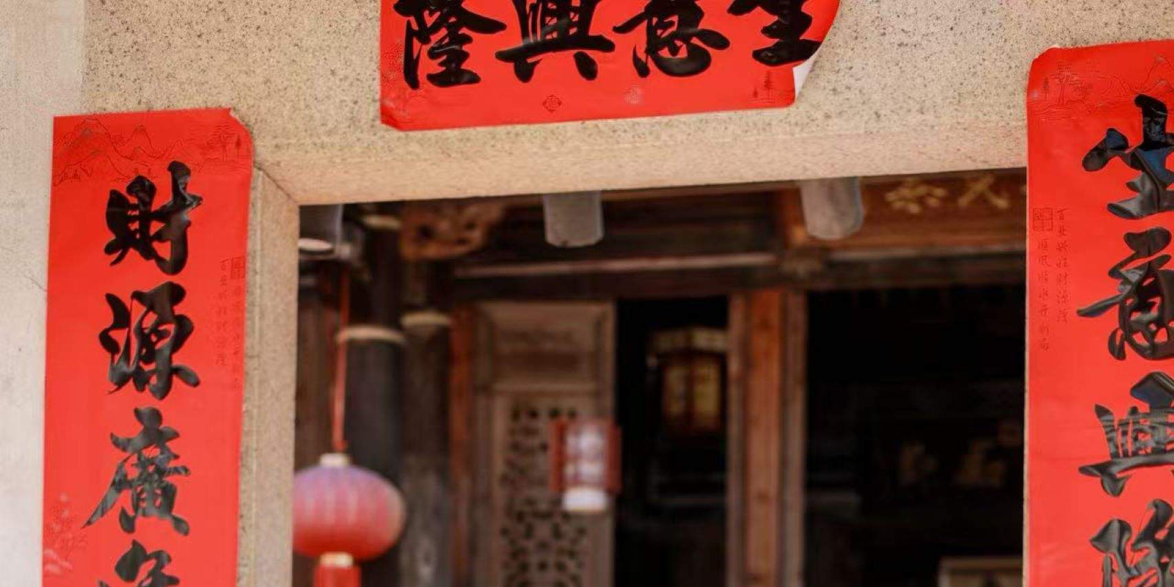 厦门鼓浪屿旅拍体验（可选妆造+可选摄影师跟拍外景+多种风格任选）