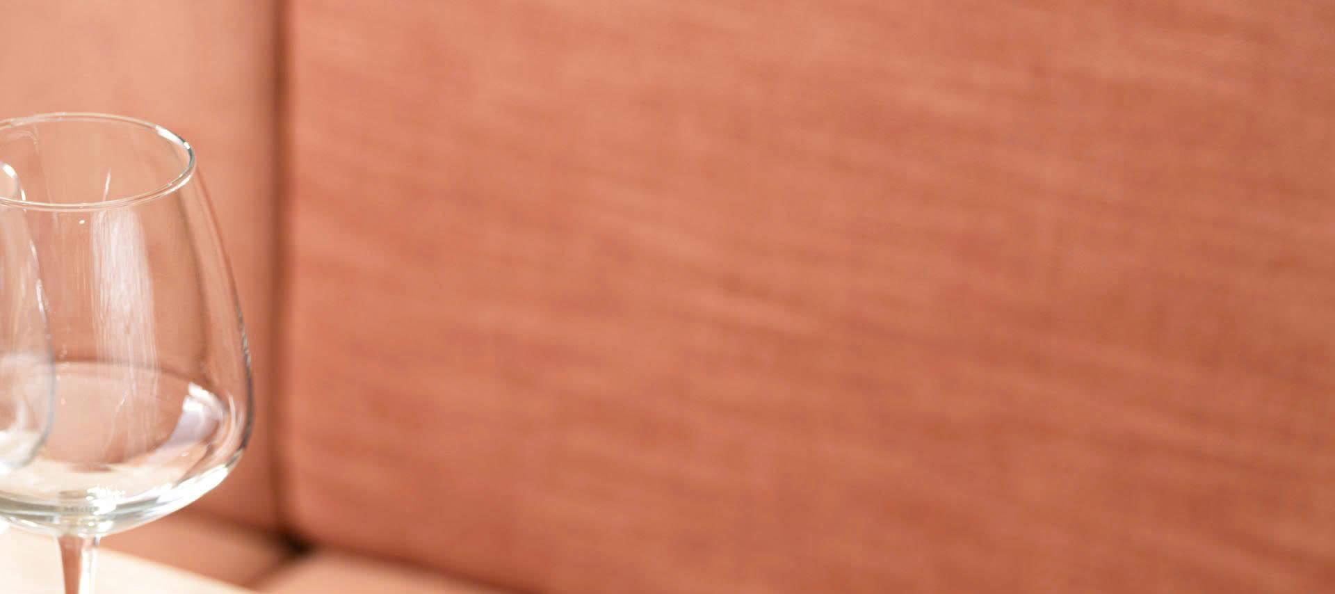 오크우드 하롱에서 즐기는 정통 베트남 & 웨스턴 세트 메뉴