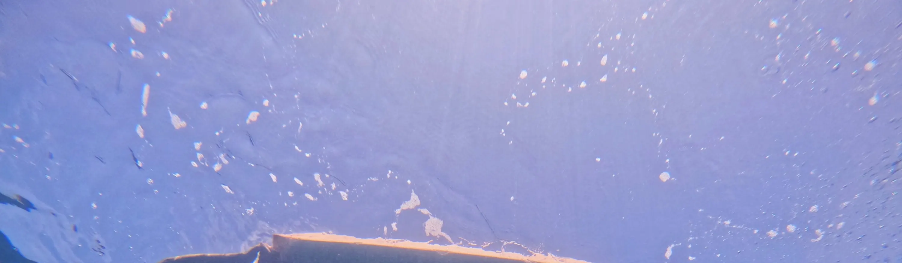 澎湖马公：八个浪潜水船潜体验