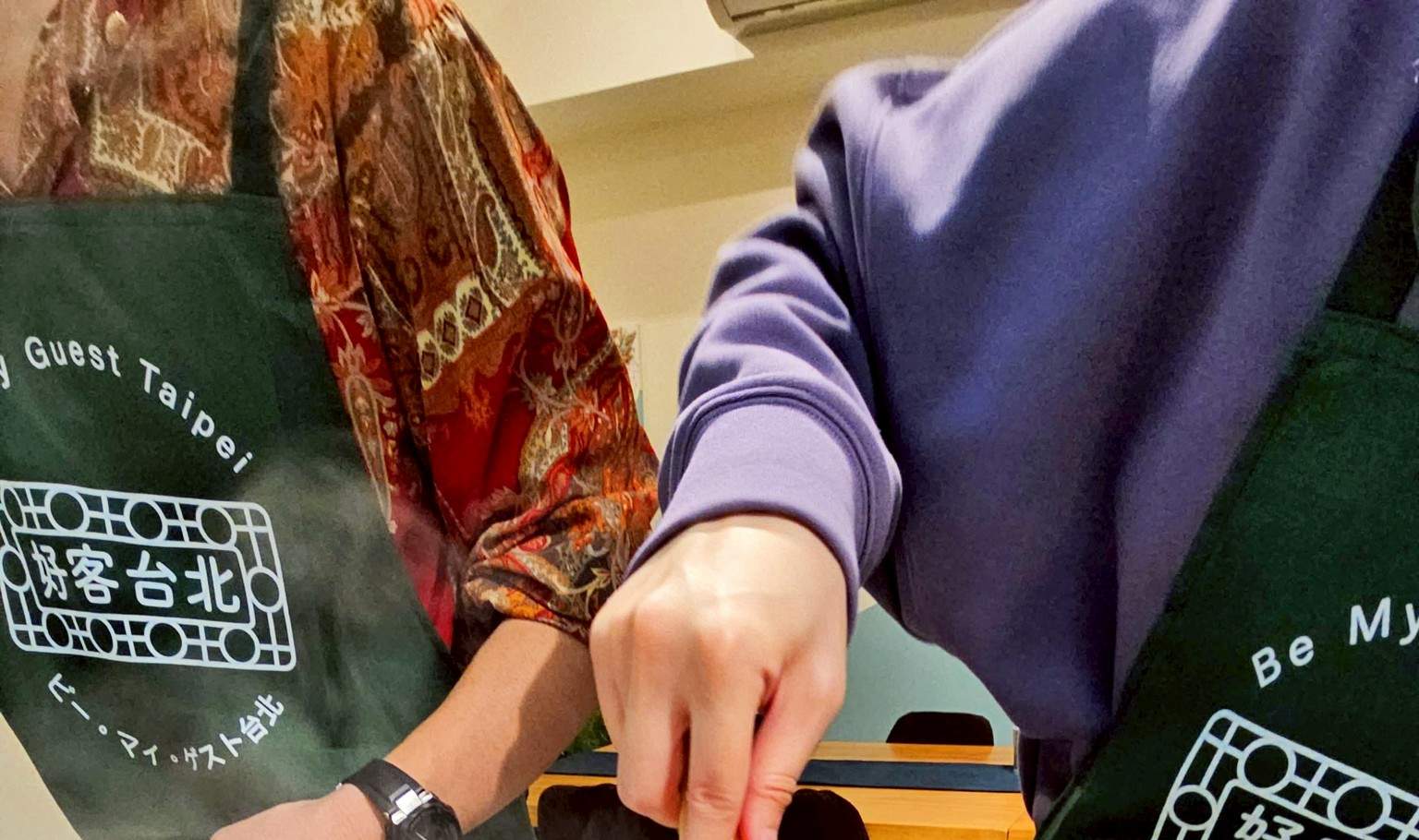 คลาสเรียนทำอาหาร: บะหมี่เนื้อ, หลู่โร่วฟ่าน, แพนเค้กต้นหอมในไทเป