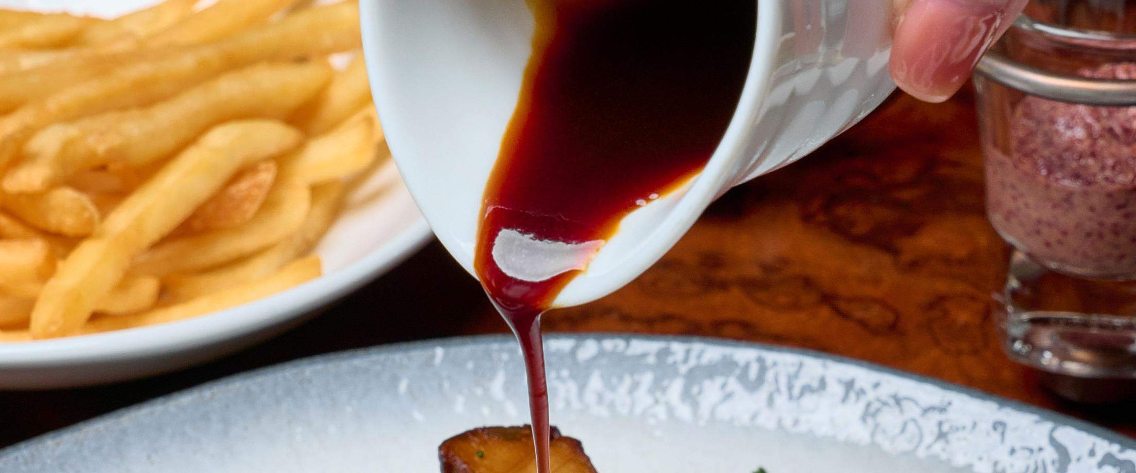 Bull & Bear в Waldorf Astoria Бангкок