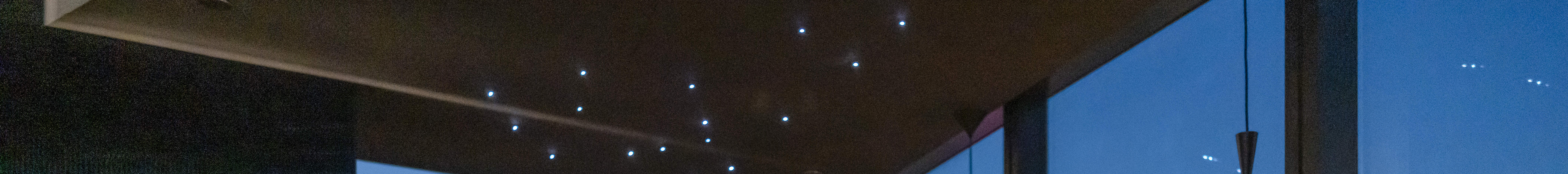 ฉากหลังอันน่าทึ่ง