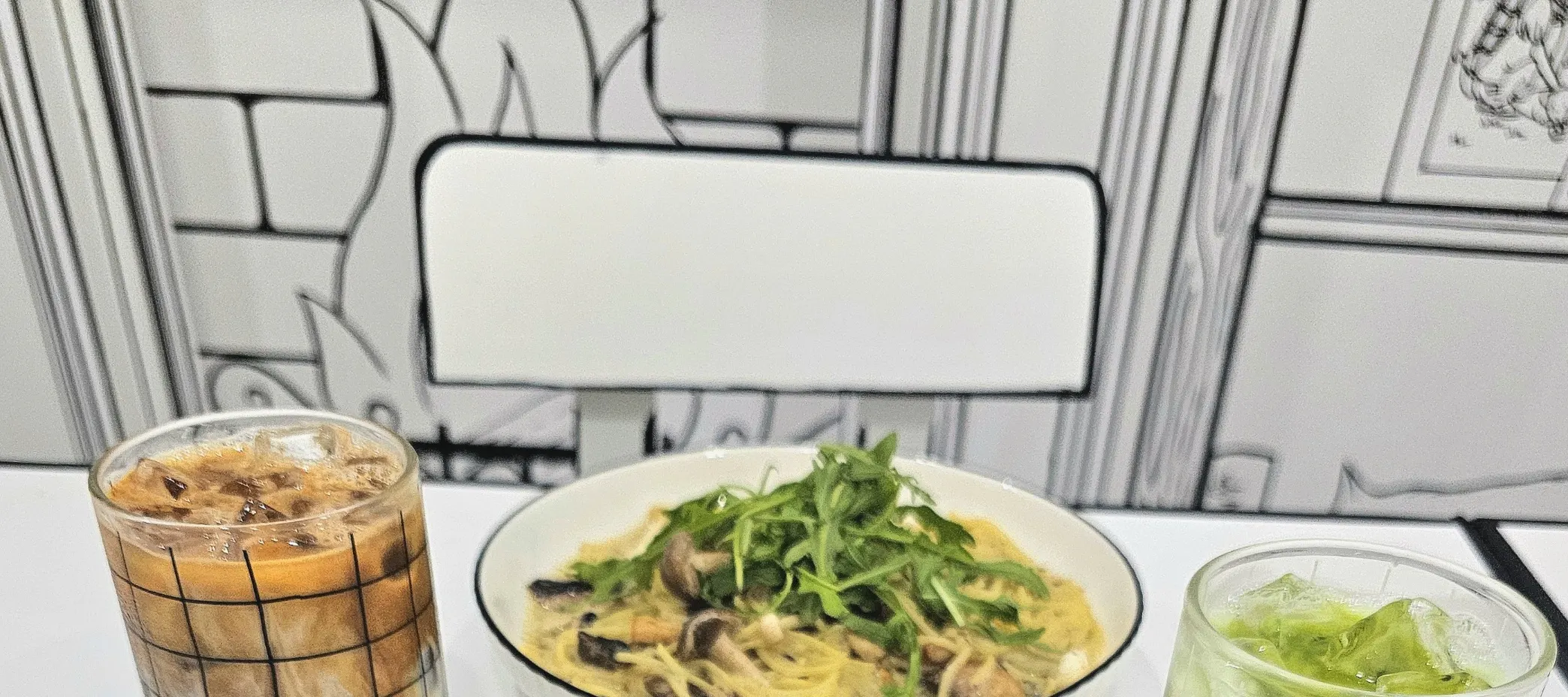 新加坡单色咖啡馆