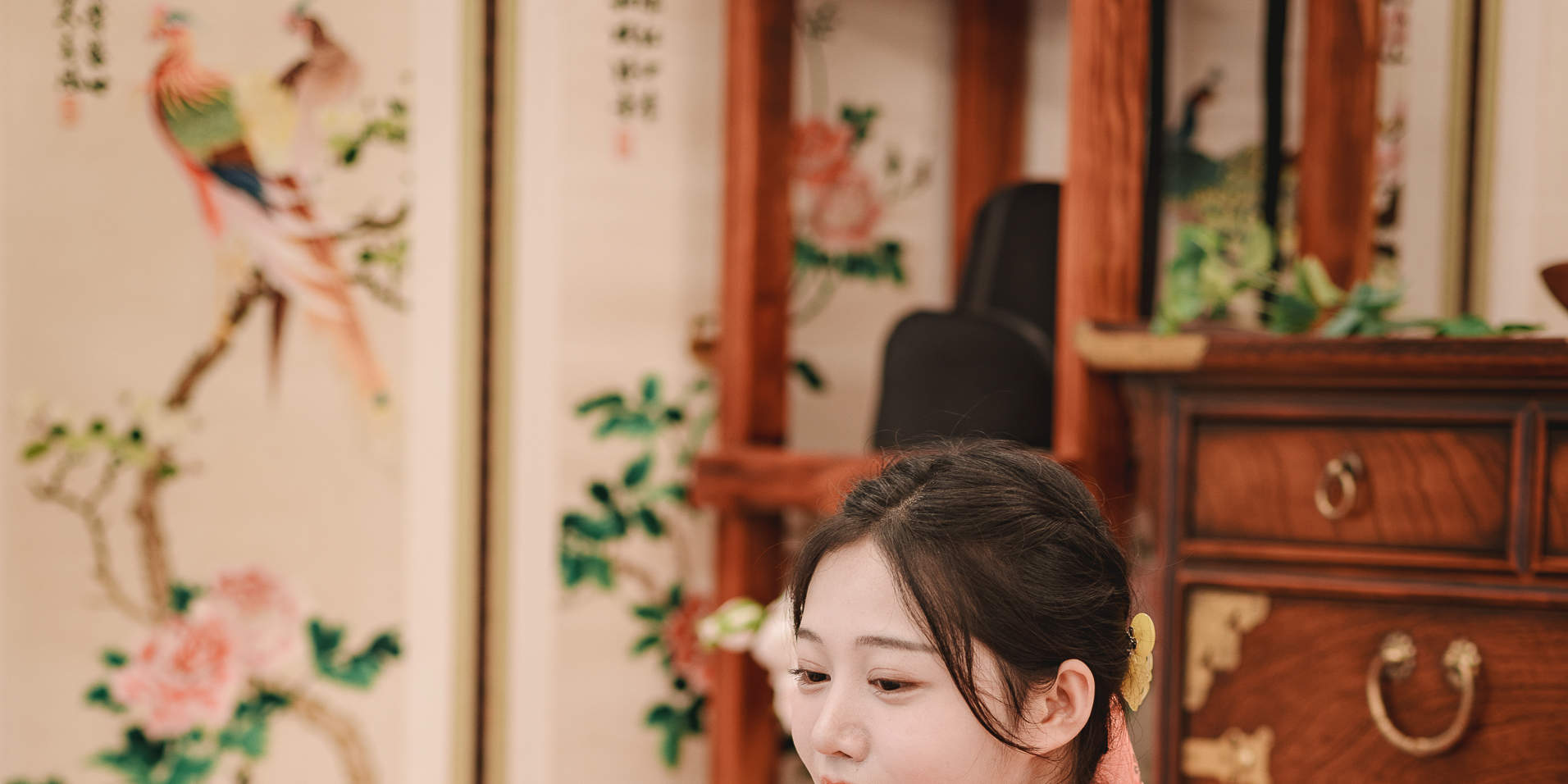 Traditional Hanbok Indoor Studio Photoshoot Experience in Jeju