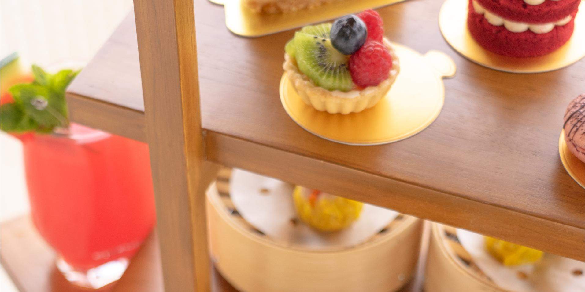 Послеобеденный чай в Barracuda Sky Gala Rooftop Bar, Akara Hotel Pattaya