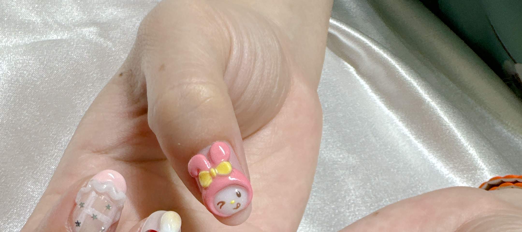 Mahami Spa & Wellness: Премиальный уход за ногтями и ресницами