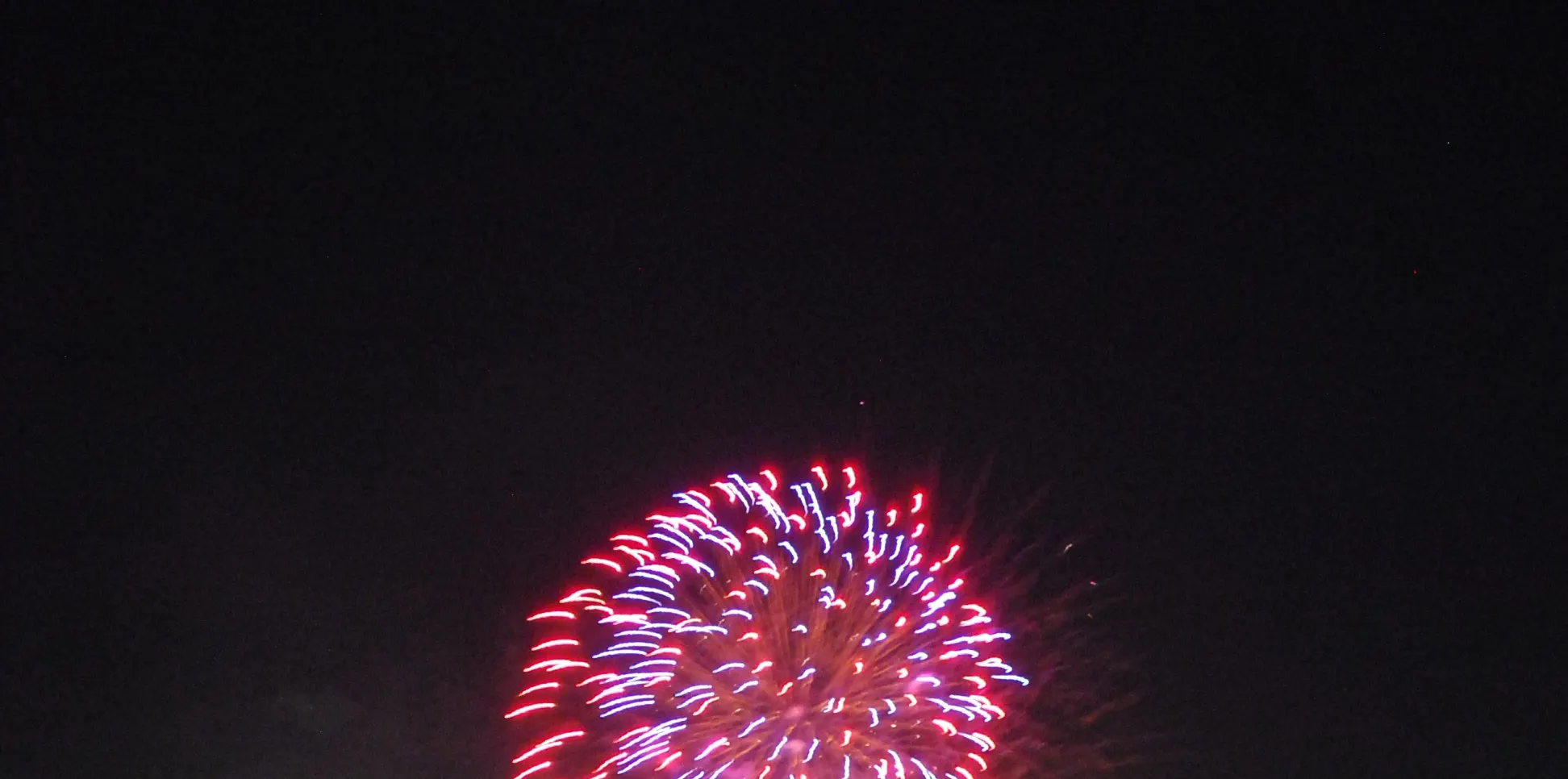 7 月 27 日东京隅田川烟花节 烟花游轮