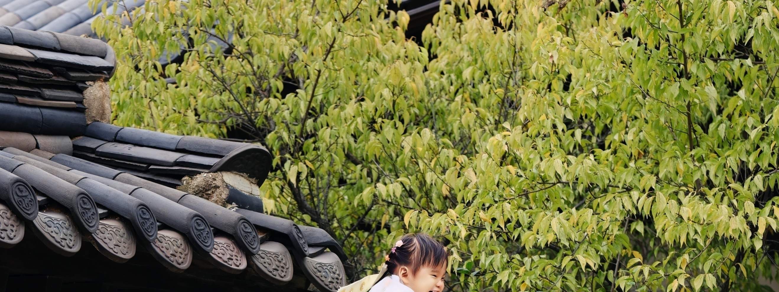 我們的兒童韓服系列從1歲嬰兒的尺碼開始。如需兒童韓服，請選擇“奢華韓服”類別。