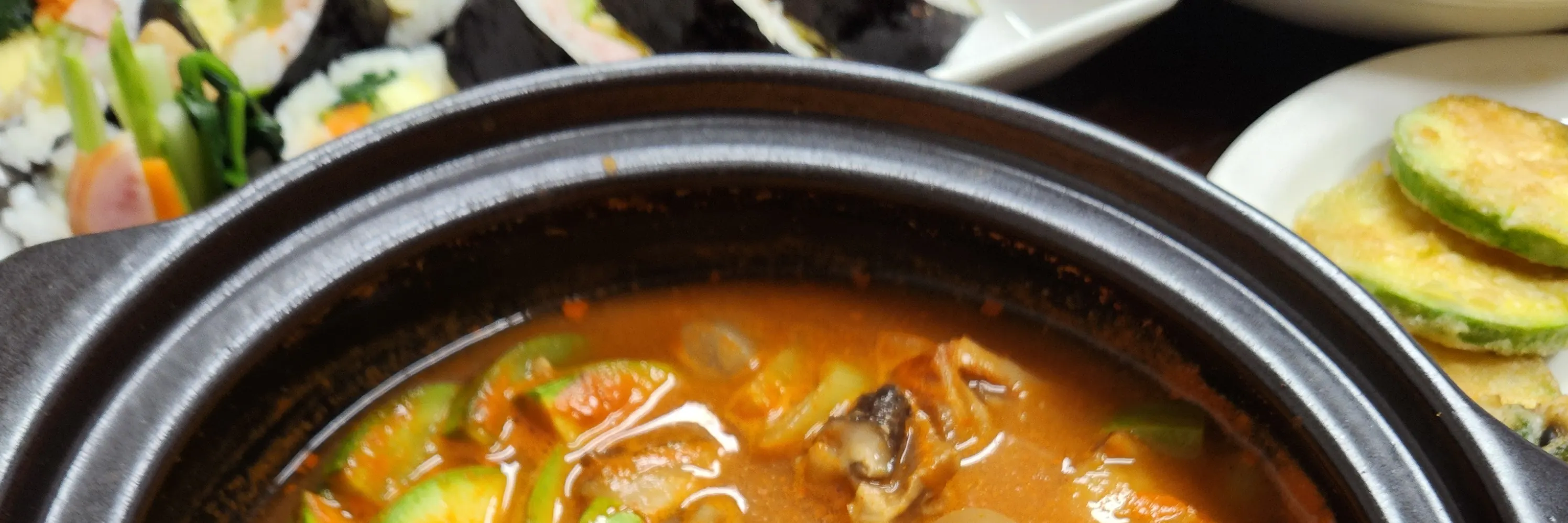 Doenjang jjigae：韩国传统豆酱炖菜