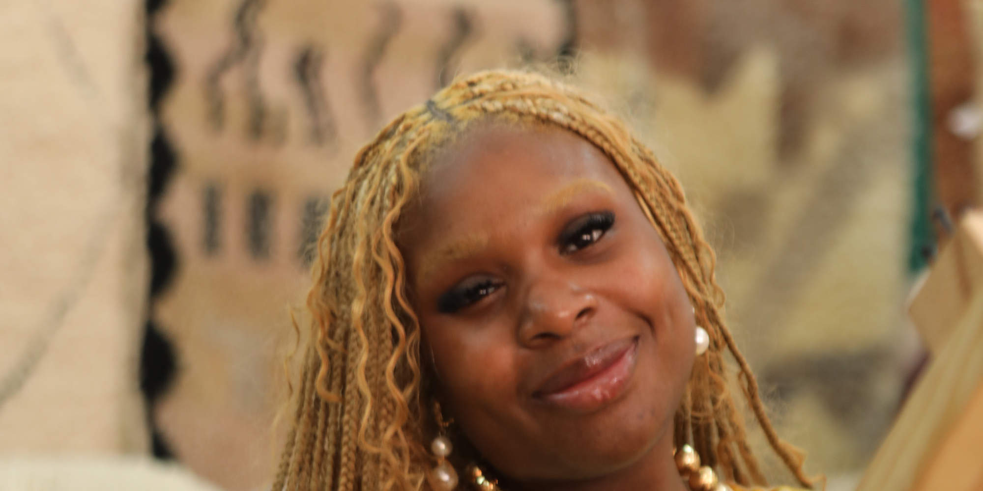 Small Group Rug Making Workshop in Marrakech with kechart